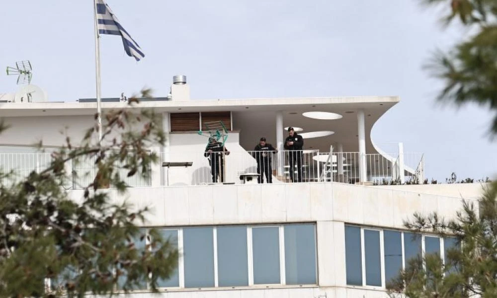 Δικηγόρος Σπύρου Καρνέση: Ο καπετάνιος θρηνεί τον χαμό της αδελφής του και του κουνιάδου του